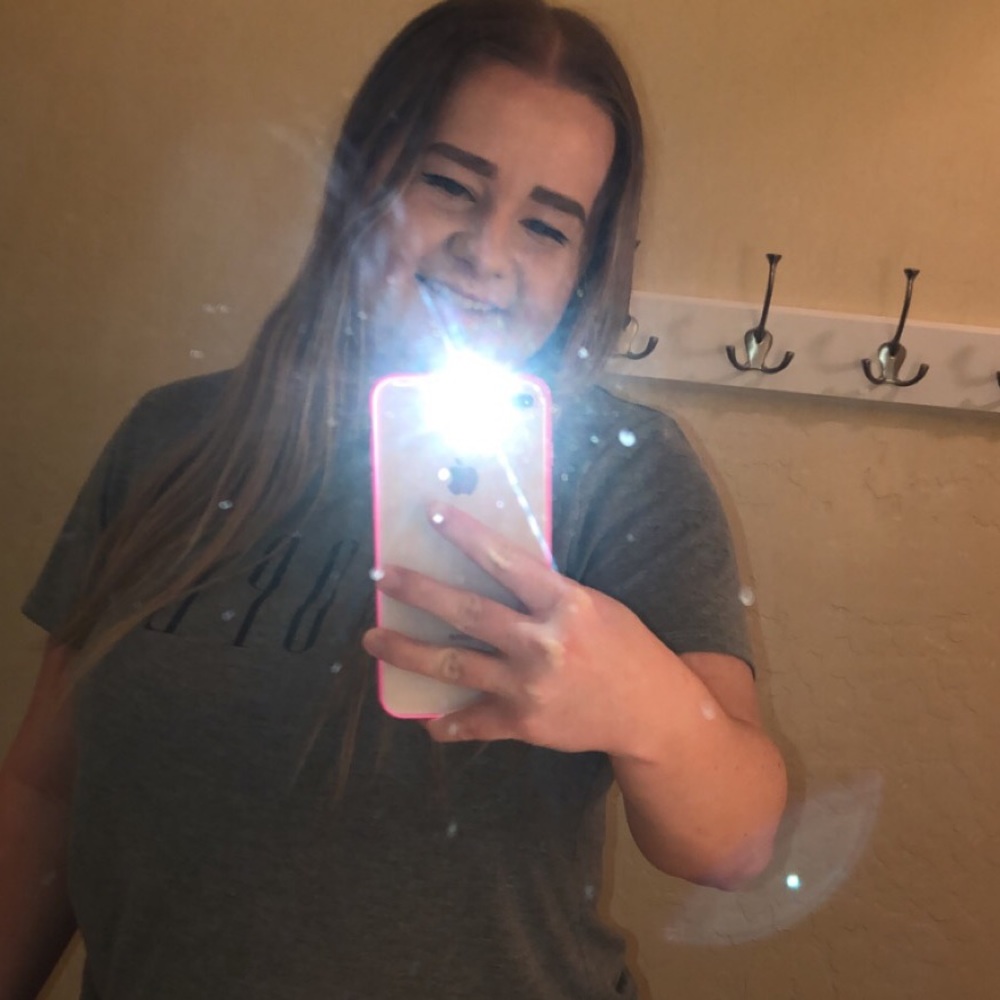 Meet your Posher, Jenna